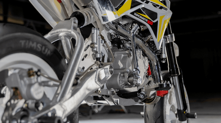 WZMOCNIONA DŹWIGNIA